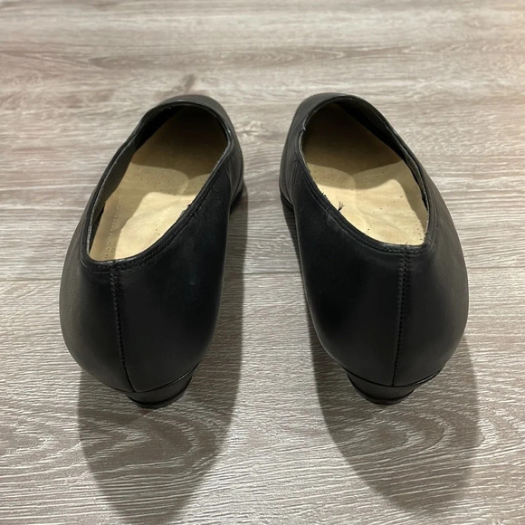 NWOT Vintage Penaljo The Fine Art of Comfort Black Leather 1 inch Heels 9 W - Picture 4 of 15